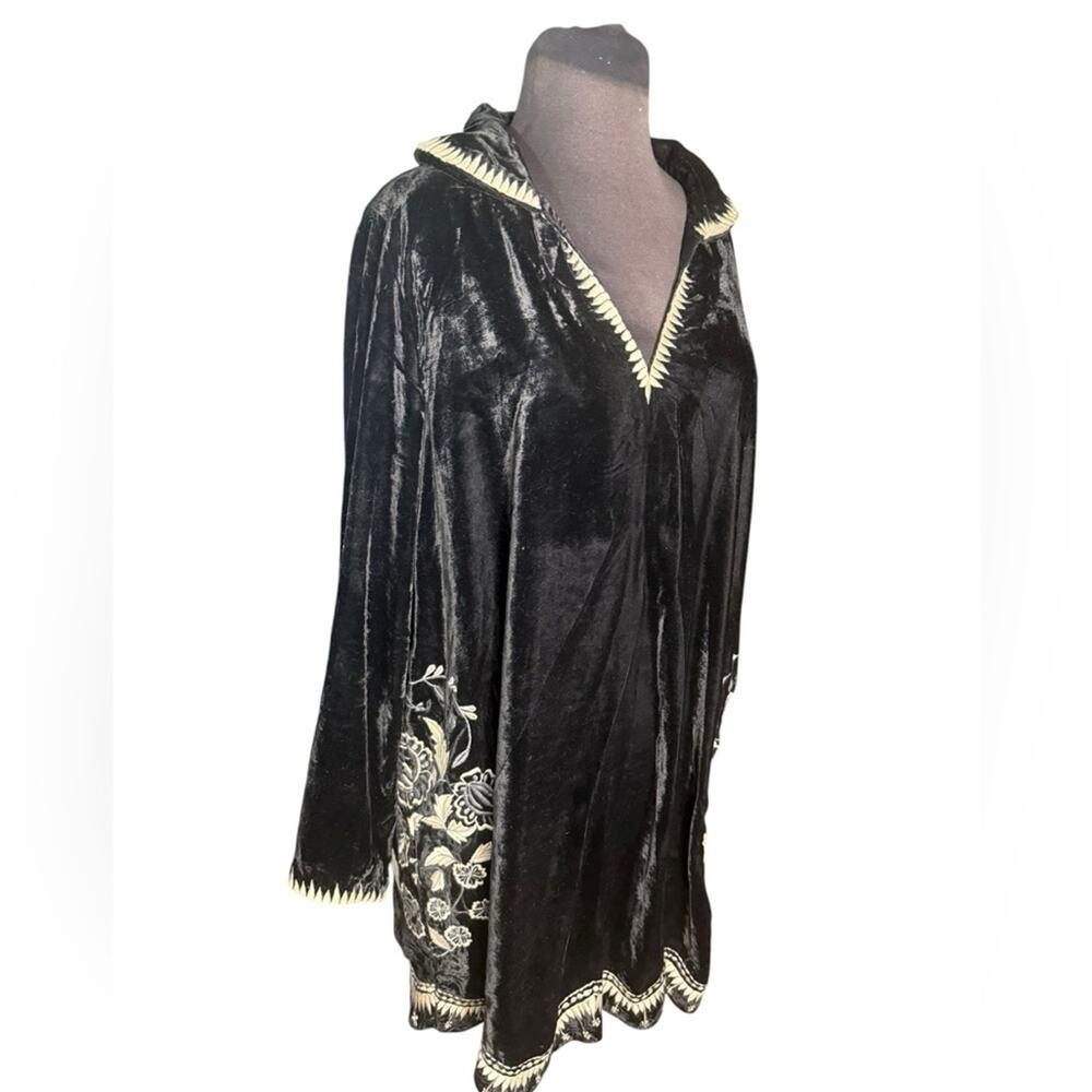 Soft Surrounding Velvet Floral Embroidered Boho Whimsigoth Tunic Top Womens Sz L